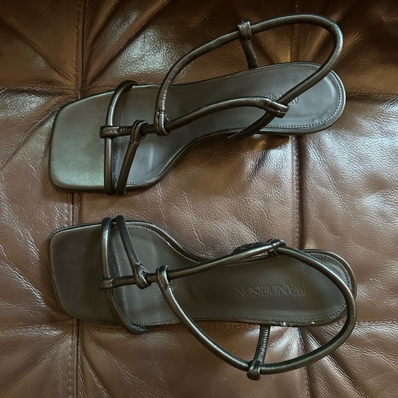 JW ANDERSON Chain Heeled Sandals. Black. Size 38. - Picture 5 of 7